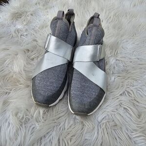 Sorel Kinetic Single Strap Atheletic Low Top Shoes Silver Womens Size 8.5